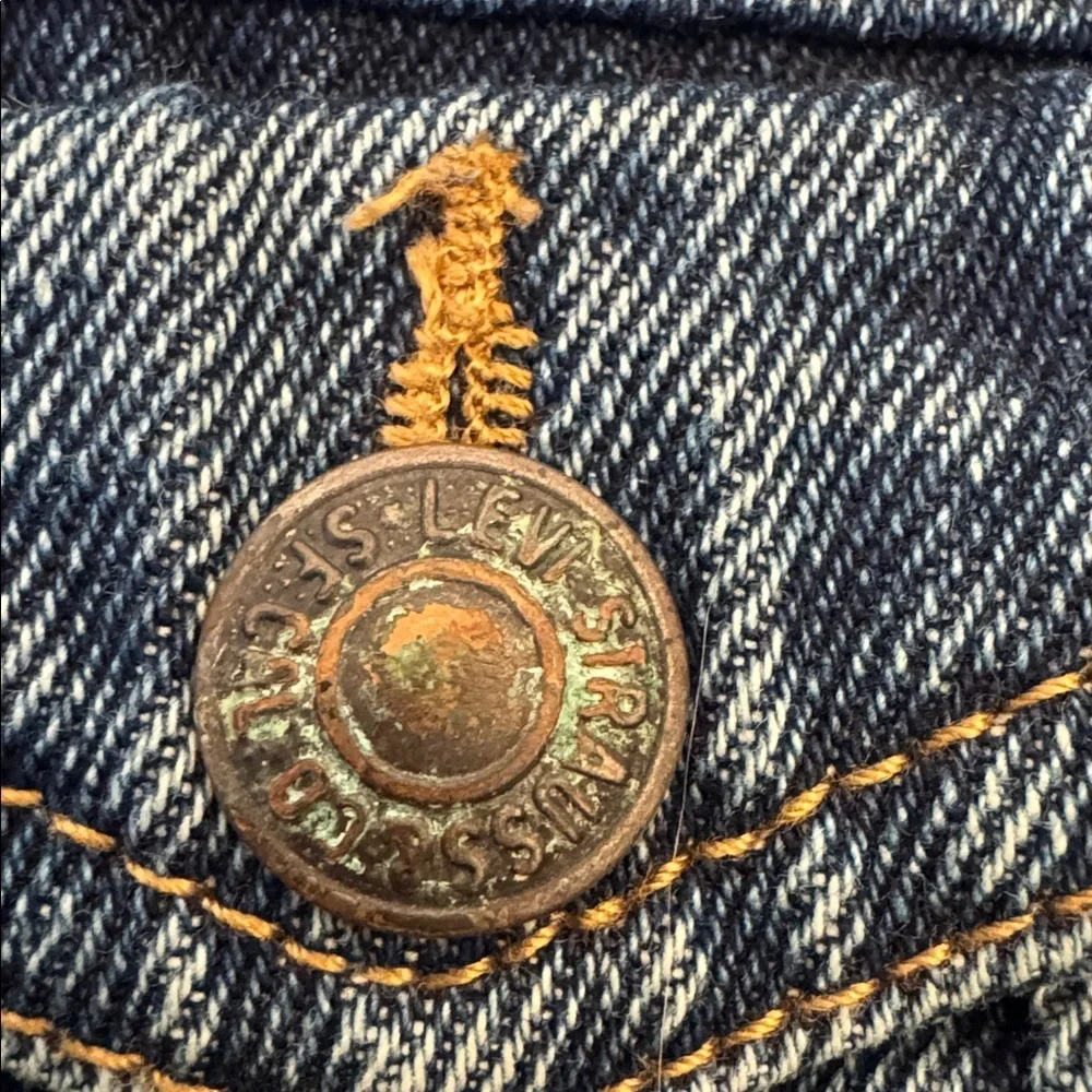 EUC! Levi’s Girls Sherpa Lined Denim Jacket, sz 8-10 - Picture 4 of 12